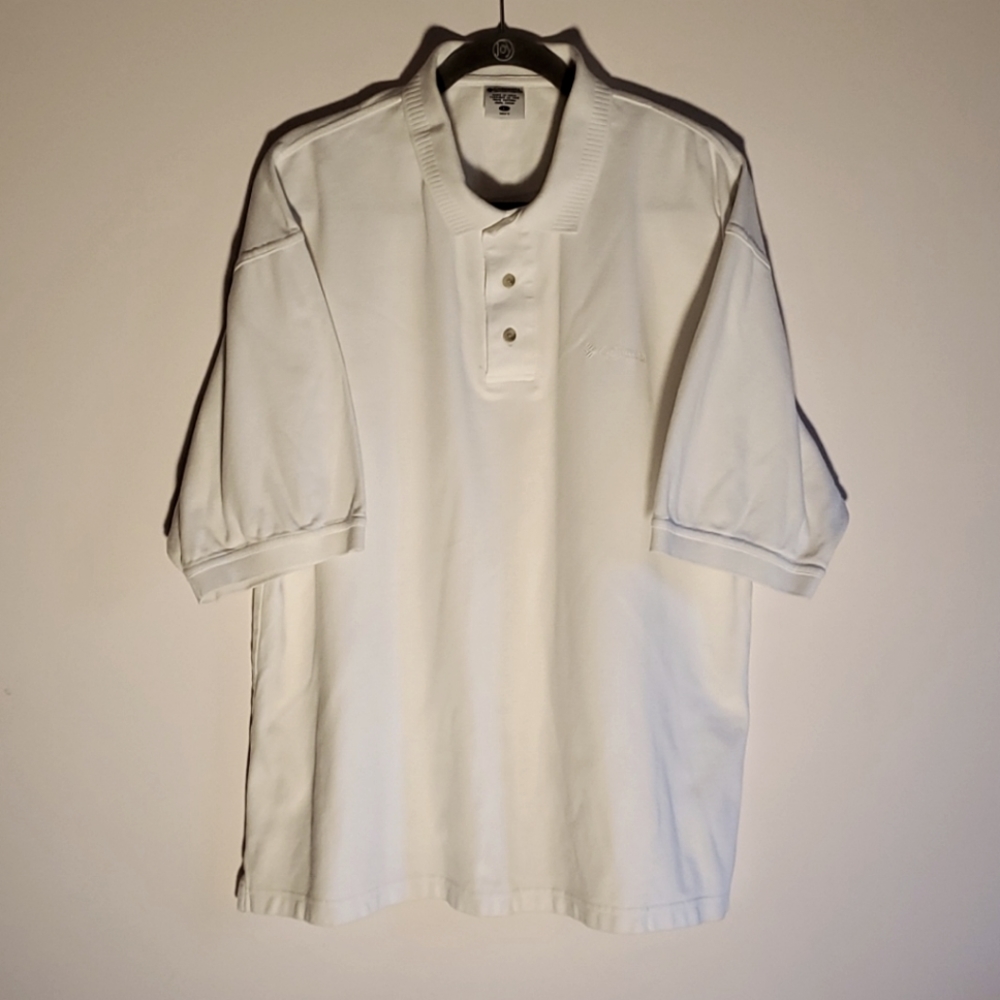 Columbia Men's Short Sleeve 3 Button Shirt